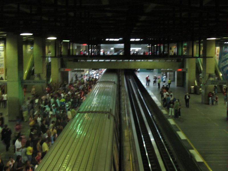 metro-station Plaza Venezuela