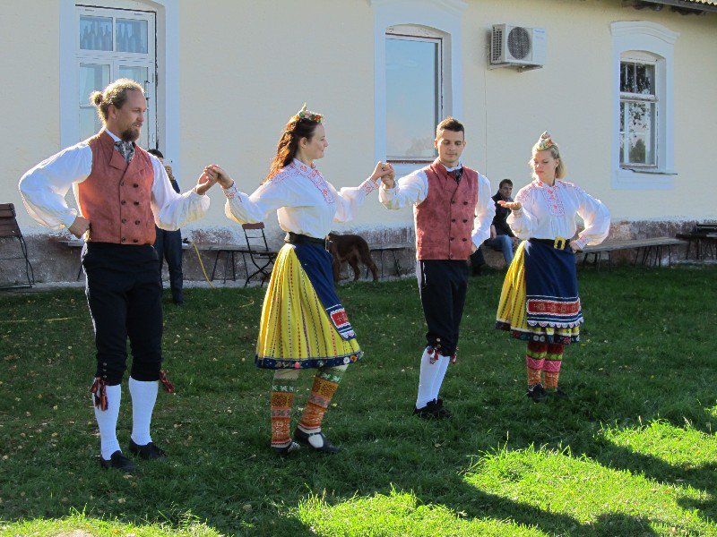 Estonian national dress