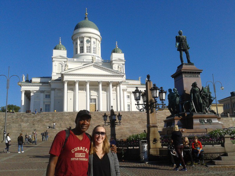 With Kati at the Helsinki cathedral (Tuomiokirkko)