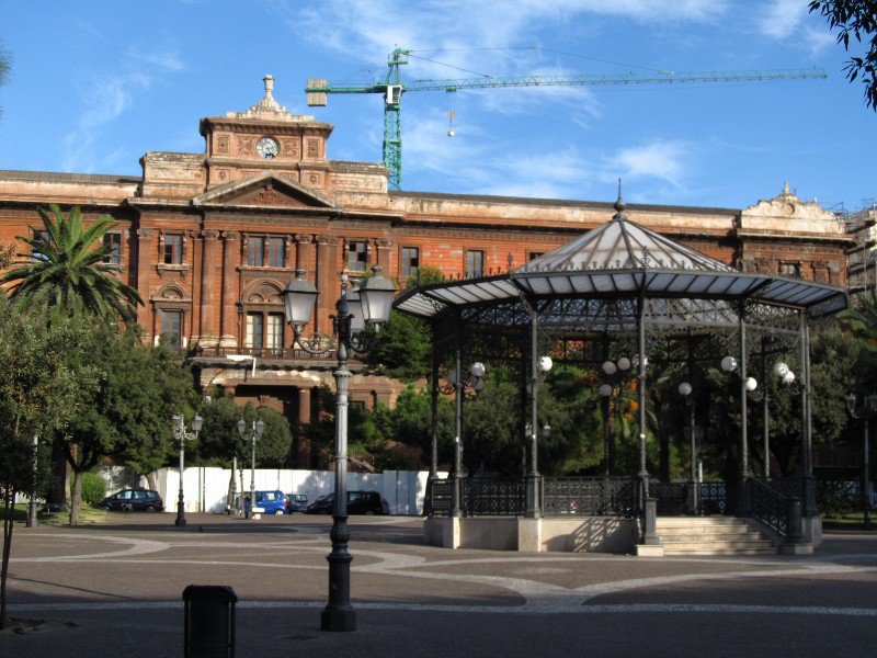 Taranto; old city hall