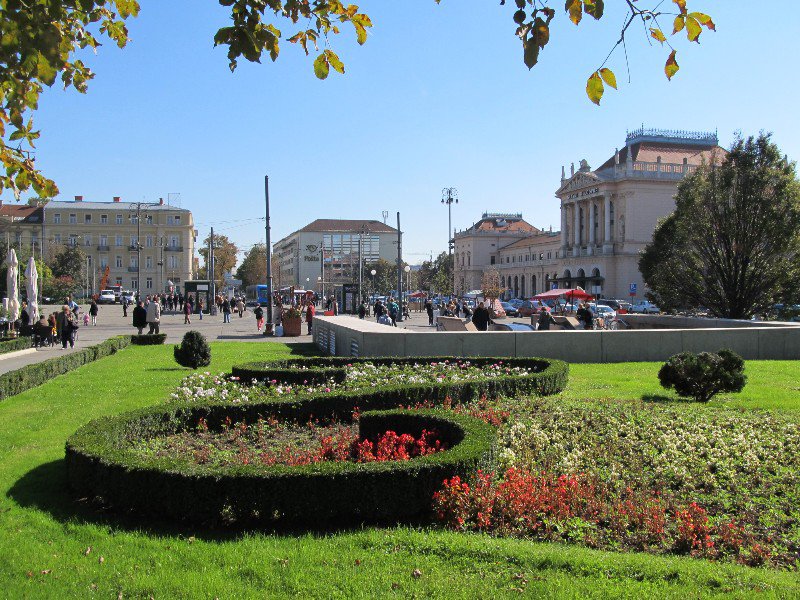 Zagreb, trainstation in background to the right