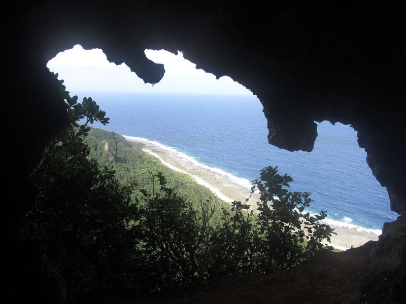 'Ana Kuma cave, 'Eua island