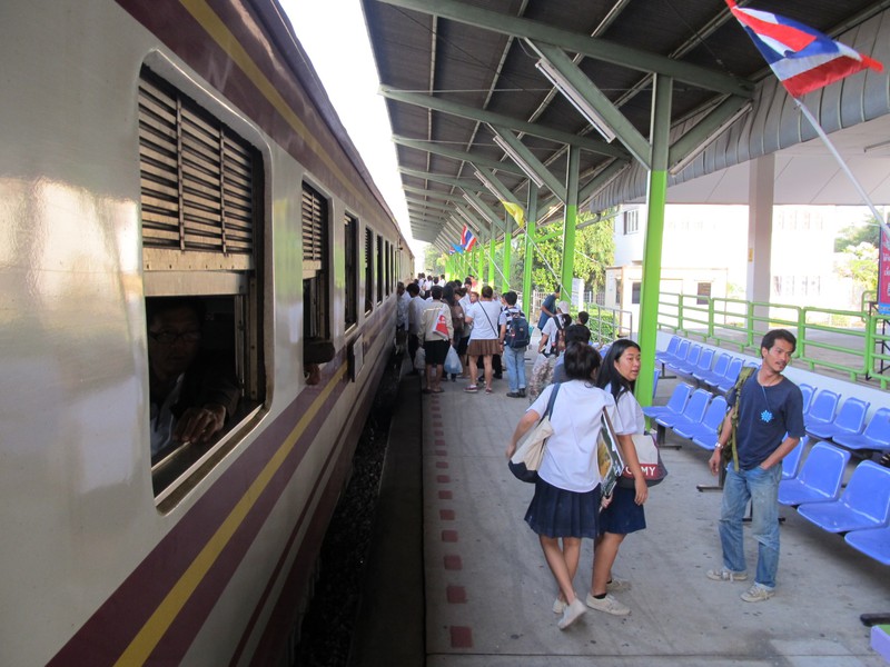 The train from Pattaya to Bangkok when it stopped at a station