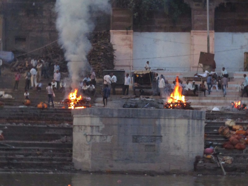 Cremation of two bodies at the Harishchandra Ghat, Varanasi