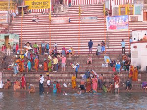 People doing their thing at Kedar Ghat in Varanasi