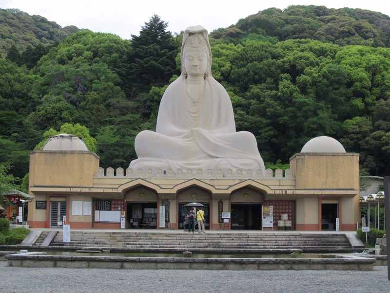 Buddha statue next to Kodaiji-Temple in Kyoto