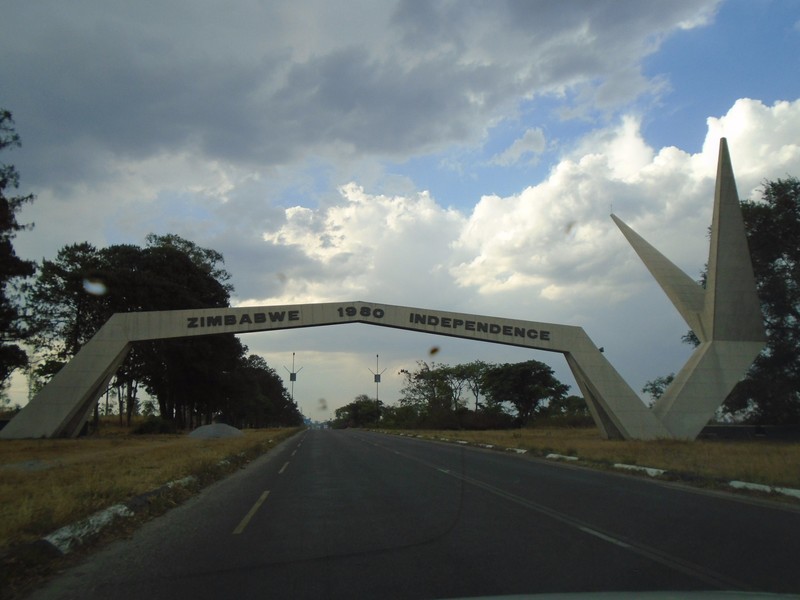 Road from the airport to Harare centre