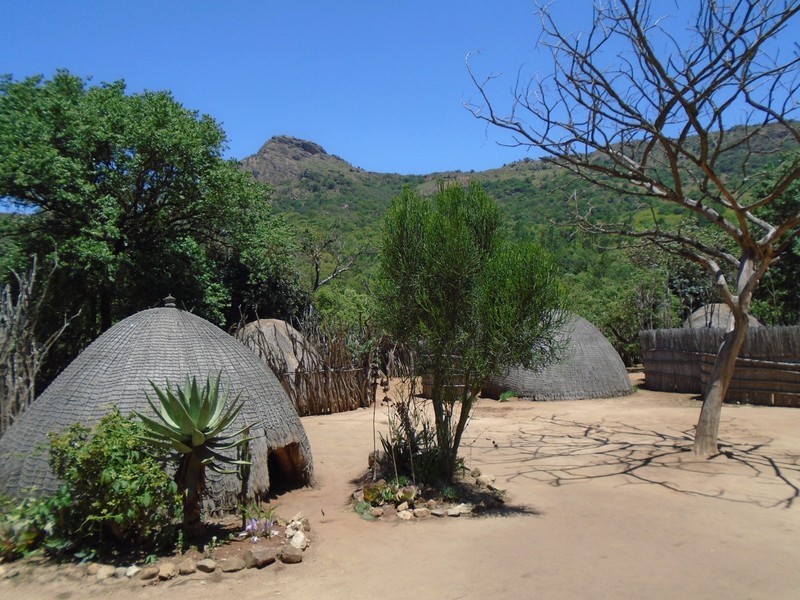 Mantenga Village