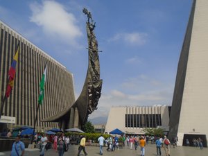 Monumento de la raza, Medellín (Gobernación de Antioquia)