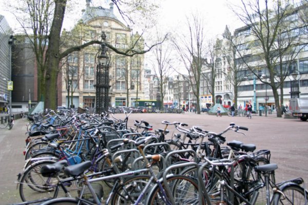 The Netherlands: 16.5 million people, 17 million bicycles