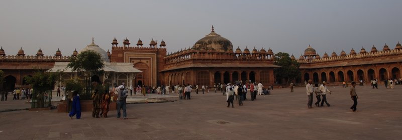 Fatehpur Mosque