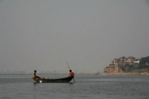 Sailing slowly to Varanasi