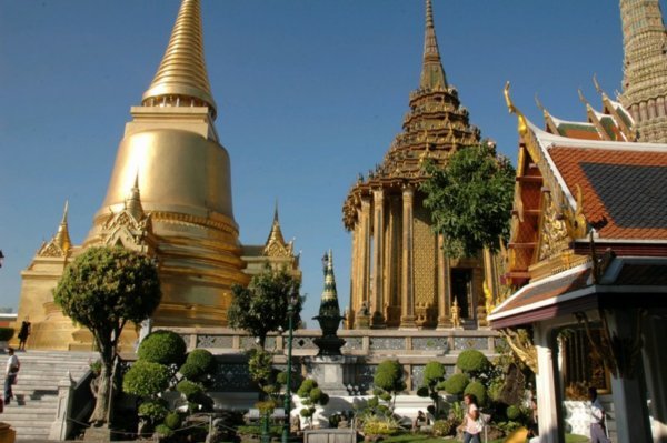 The Amazing Architecture of the Grand Palace in Bangkok