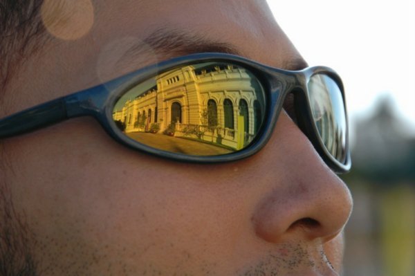 Reflection of Palace in Ben's Sun glasses 2