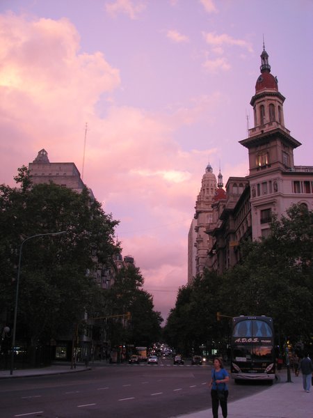 Avenida de Mayo at dusk