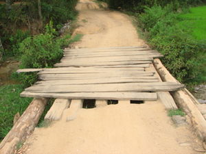 Bridge to Bong Lai