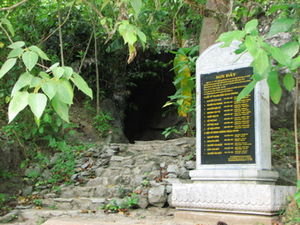 Tam Co Cave Shrine