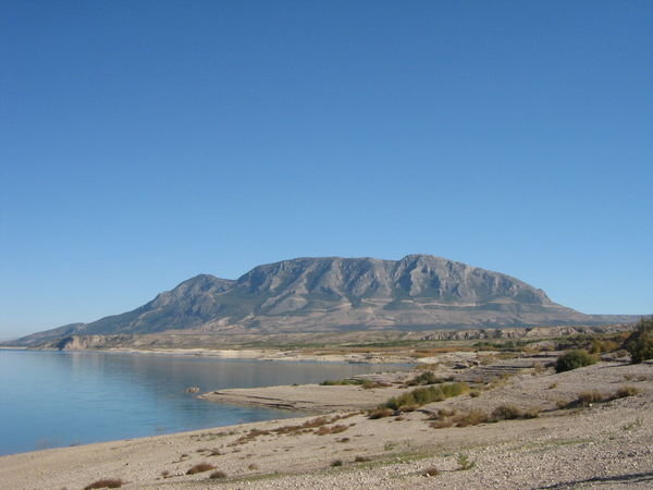 Lake Negratin