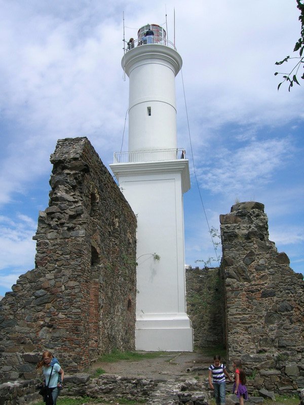 The lighthouse in Colonia 