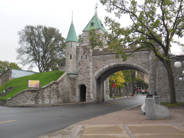 St. Lois Gate, entrance to Vieux Quebec
