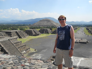 Richard at Teotihuacan