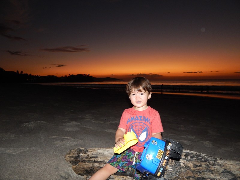 Riley playing at sunset at Playa Flamingo