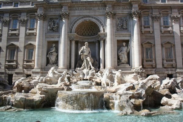 Roman fountain.