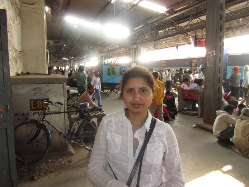 India. V not so pleased at train station