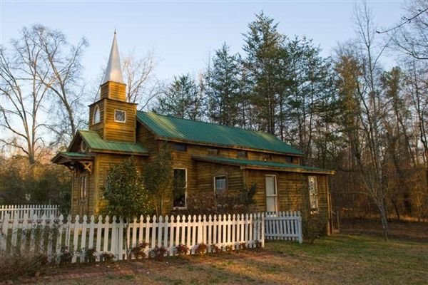 Chapel at Lake Pines