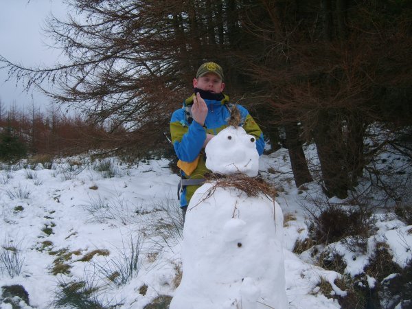 Snowman hunting