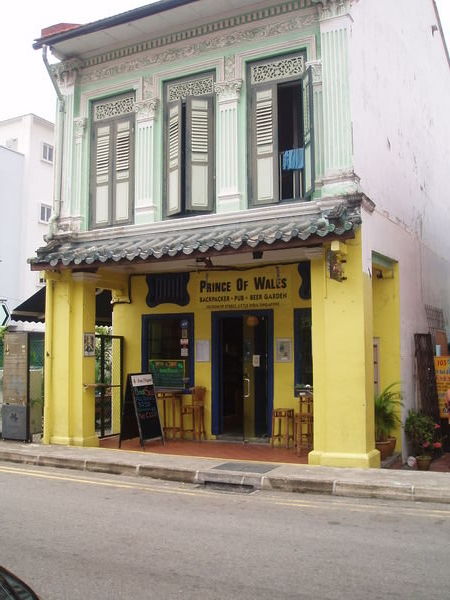 Prince of Wales Hostel, Little India, Singapore....my first ever hostel!!!!!