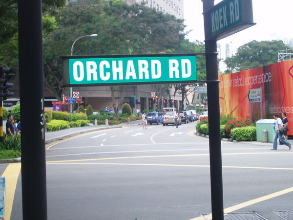 Orchard Road-The Big Main Shopping Road!!!!!