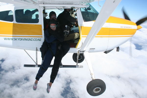 yes that is me hanging out of a plane 12,000ft up in the air!!!!!!!