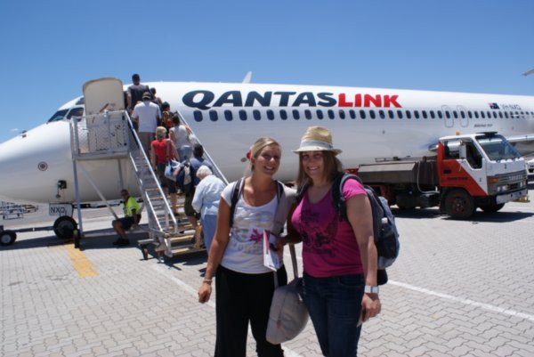 me n sis flying from Perth to Alice