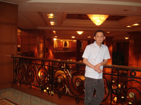 SUB: Lobby, Shangri-la Surabaya Hotel