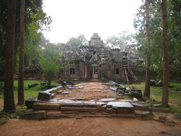 More Angkor Masonry