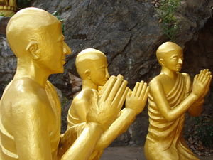 Statues on Phousi Mountain