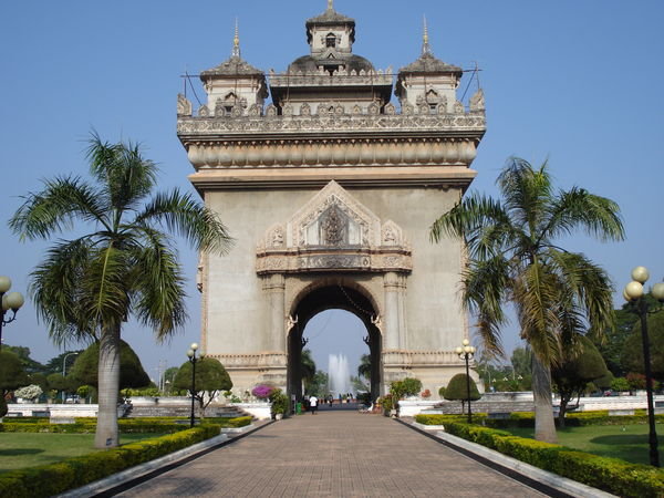 Arc de Triomphe - Vientiane, Laos