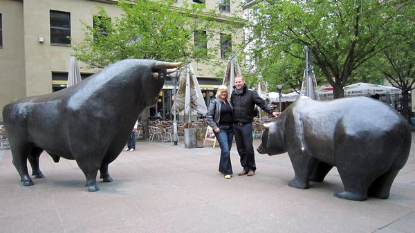 The Famous Bull and the Bear