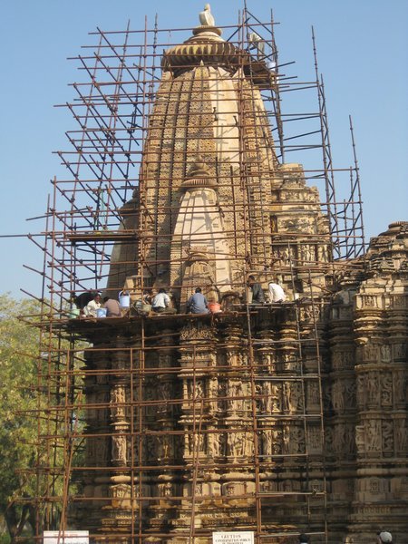Khajuraho temples 15