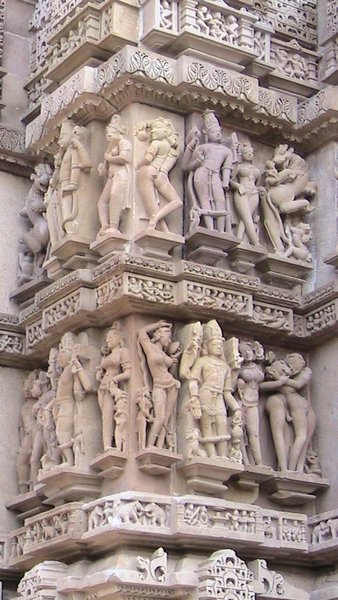 Khajuraho temples 4