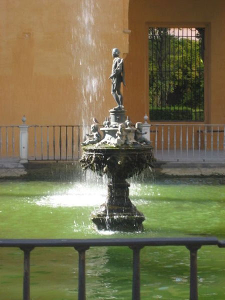 Fountain At The Alcazar