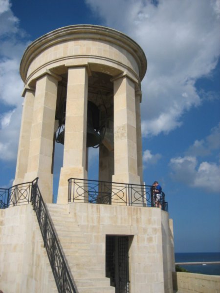 Siege Bell Memorial, Valletta