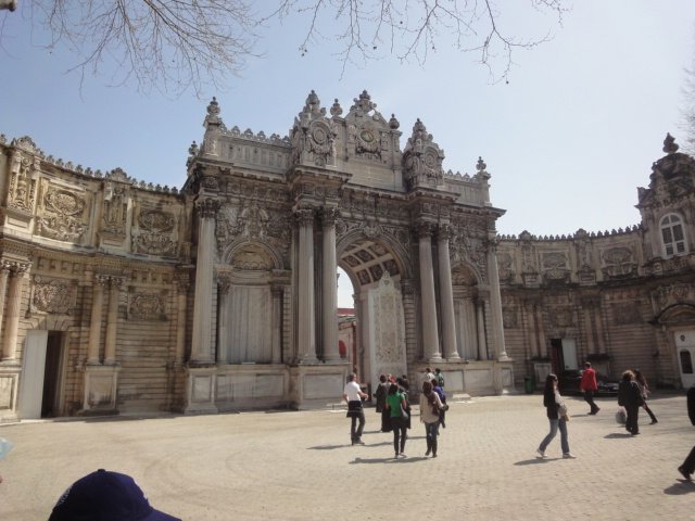 Gate Of The Sultan, Dolmabahce Palace
