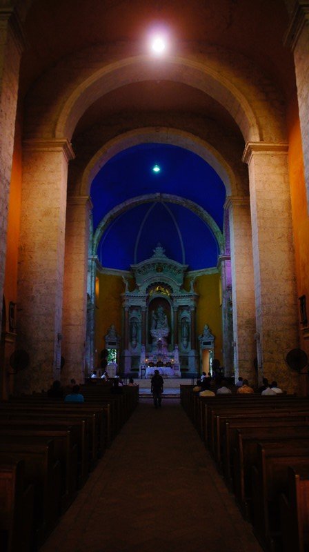 Inside The Iglesia de Santo Domingo