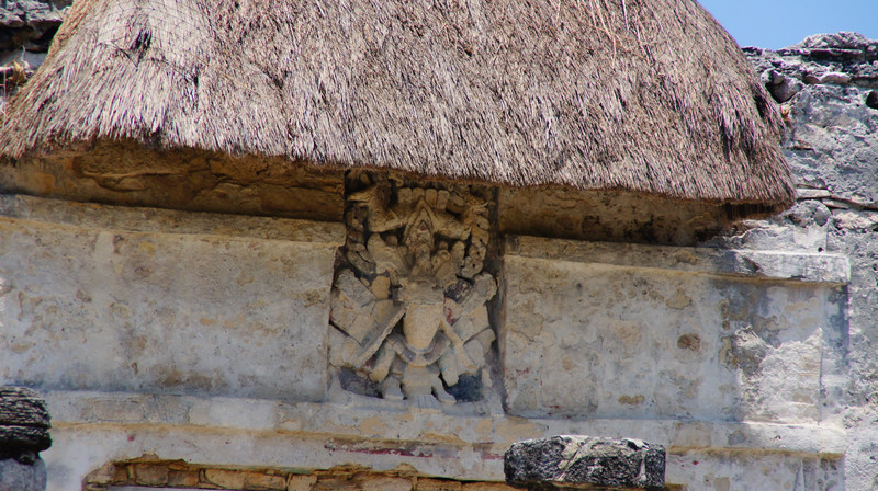 Reliefs, Tulum