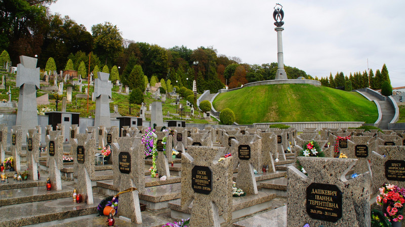 Ukrainian War Graves