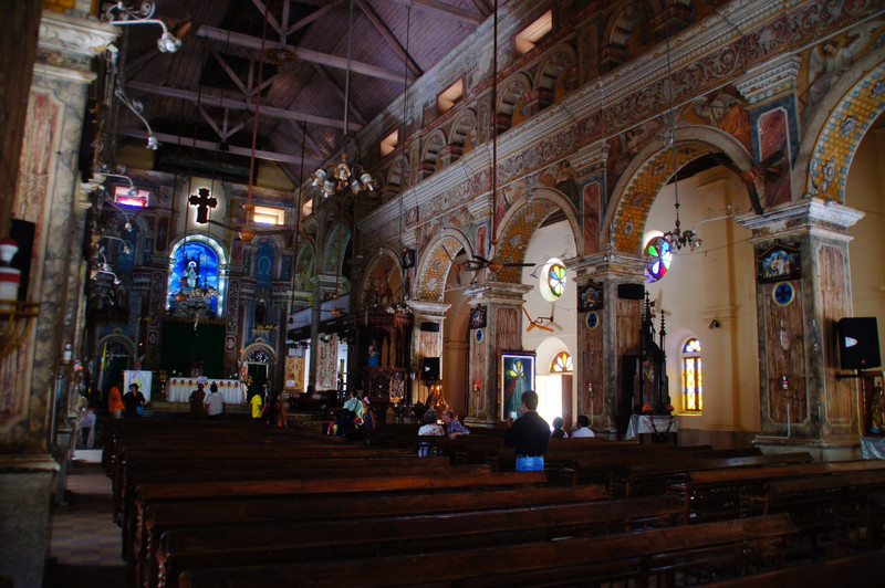 Inside Santa Cruz Basilica, Kochi