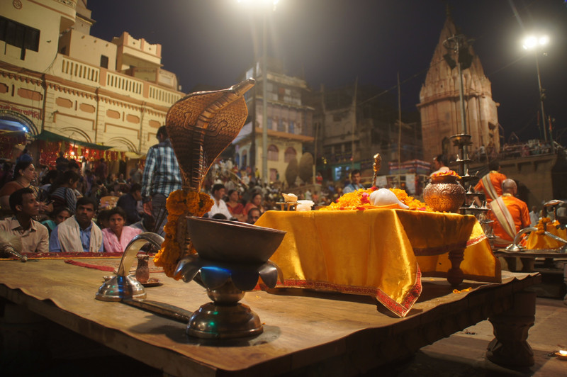 Preparation For The Ganga Aarti