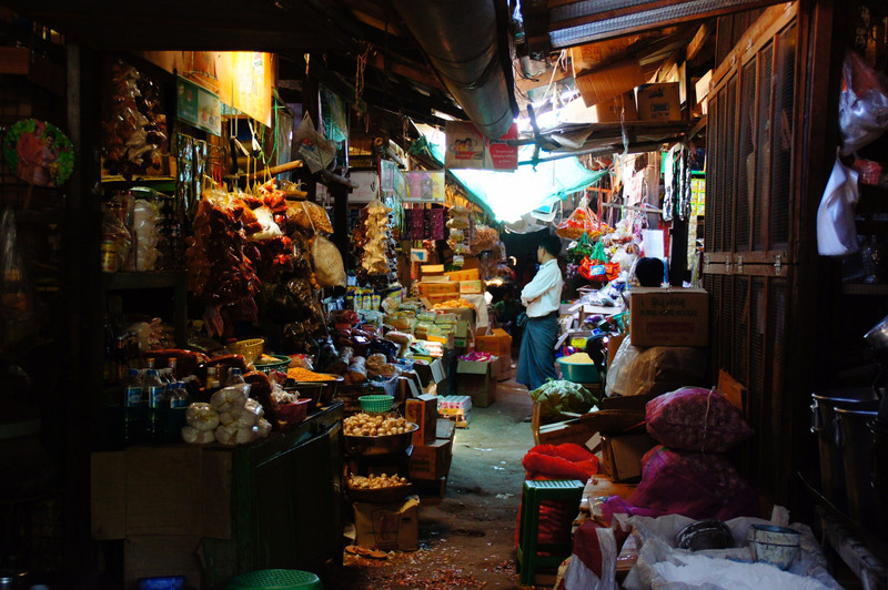 Mani-Sithu Market
